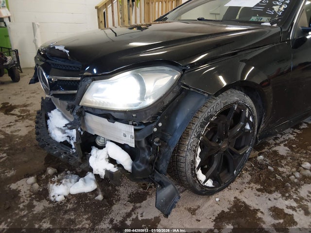 Продажа на аукционе авто 2014 Mercedes-benz C 350 Sport 4matic, vin: WDDGJ8JB3EG208663, номер лота: 44280813