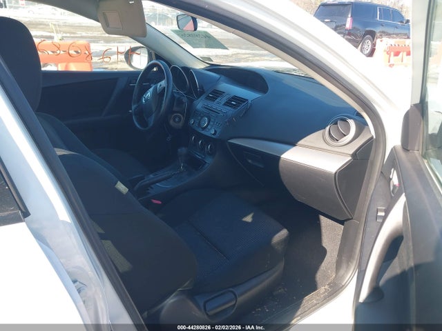 2013 MAZDA MAZDA3 JM1BL1U74D1825939 Photo 4