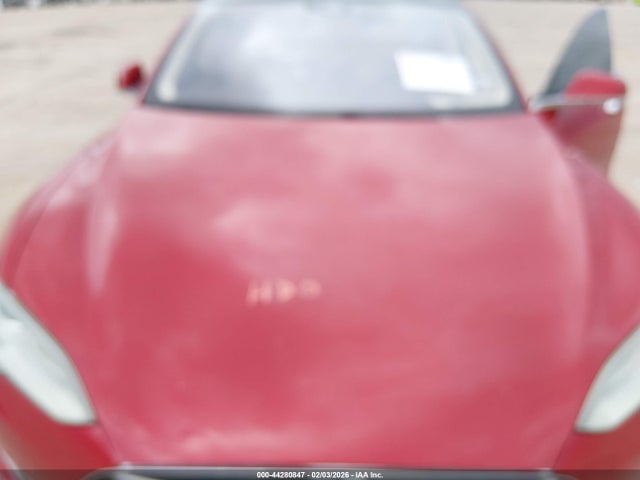 2015 TESLA MODEL S 5YJSA1S16FFP77388 Photo 9