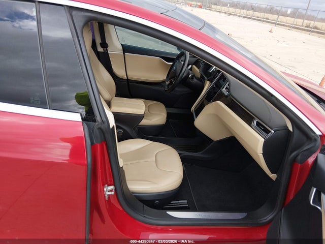 2015 TESLA MODEL S 5YJSA1S16FFP77388 Photo 4