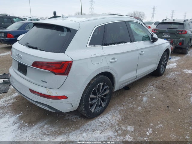 2021 AUDI Q5 WA1BAAFY1M2059443 Photo 3
