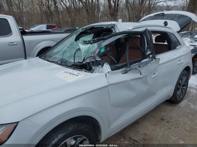 2021 AUDI Q5 WA1BAAFY1M2059443 Photo 5