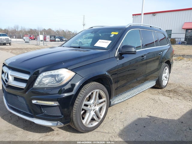 2015 MERCEDES-BENZ GL 550 4JGDF7DE3FA483741 Photo 1