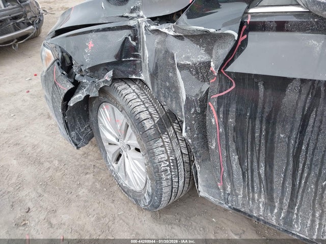 44280944 :رقم المزاد ، 3VWCB7BU0KM238685 vin ، 2019 Volkswagen Jetta 1.4t R-line/1.4t S/1.4t Se مزاد بيع