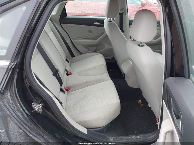 44280944 :رقم المزاد ، 3VWCB7BU0KM238685 vin ، 2019 Volkswagen Jetta 1.4t R-line/1.4t S/1.4t Se مزاد بيع