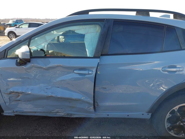 Продаж на аукціоні авто 2021 Subaru Crosstrek Premium, vin: JF2GTAPC5M8347134, номер лоту: 44280983