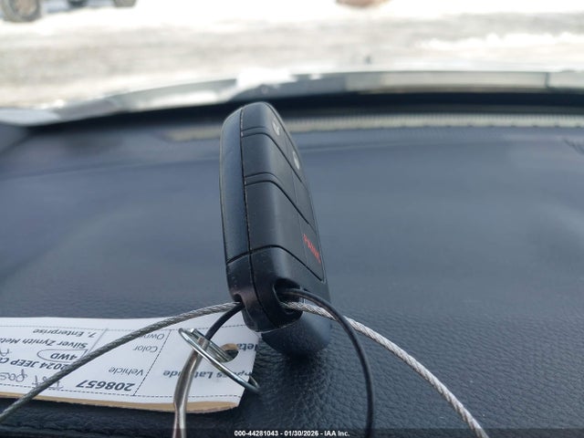 Jeep Compass Latitude 4x4 2024 3C4NJDBN6RT119612 Image 11