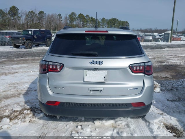 Jeep Compass Latitude 4x4 2024 3C4NJDBN6RT119612 Image 16
