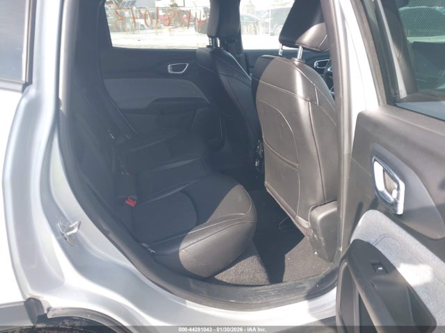 Jeep Compass Latitude 4x4 2024 3C4NJDBN6RT119612 Image 8