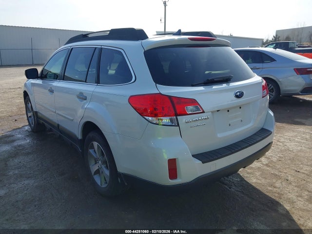 Продажа на аукционе авто 2013 Subaru Outback 2.5i Limited, vin: 4S4BRCSC8D3286414, номер лота: 44281060