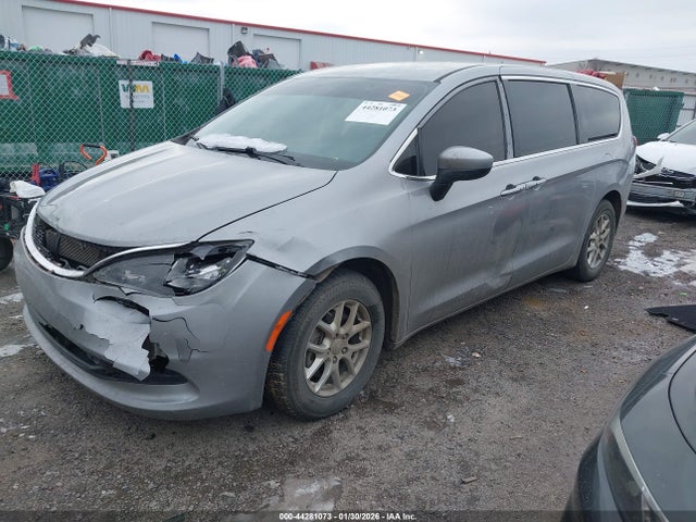 Продаж на аукціоні авто 2019 Chrysler Pacifica Touring, vin: 2C4RC1DG1KR626547, номер лоту: 44281073
