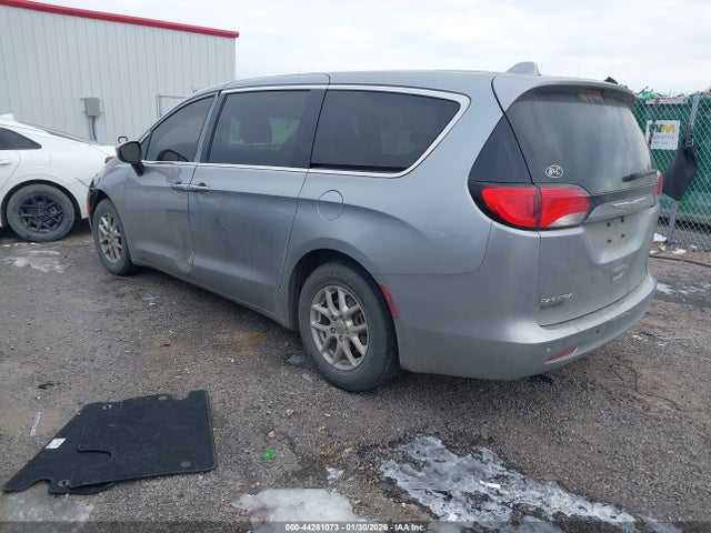 Продаж на аукціоні авто 2019 Chrysler Pacifica Touring, vin: 2C4RC1DG1KR626547, номер лоту: 44281073