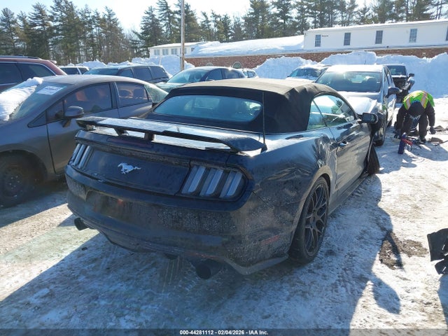 Ford Mustang Ecoboost Premium 2017 1FATP8UH7H5307757 Image 4