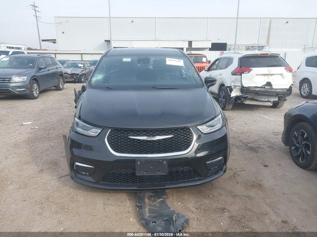 44281148 :رقم المزاد ، 2C4RC1S74SR575810 vin ، 2025 Chrysler Pacifica Hybrid Select مزاد بيع