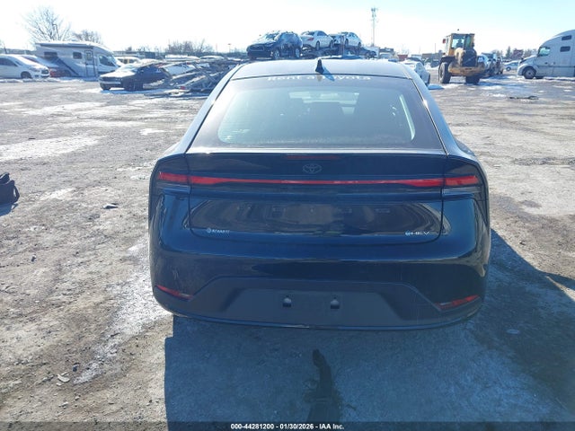 JTDADABU6S3029745 Toyota Prius Le Awd-e