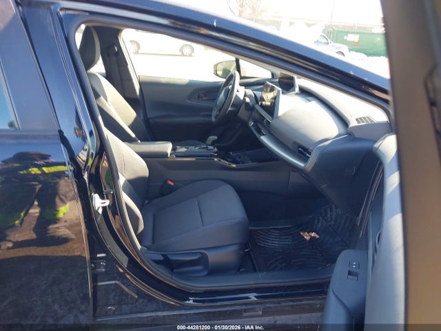 JTDADABU6S3029745 Toyota Prius Le Awd-e
