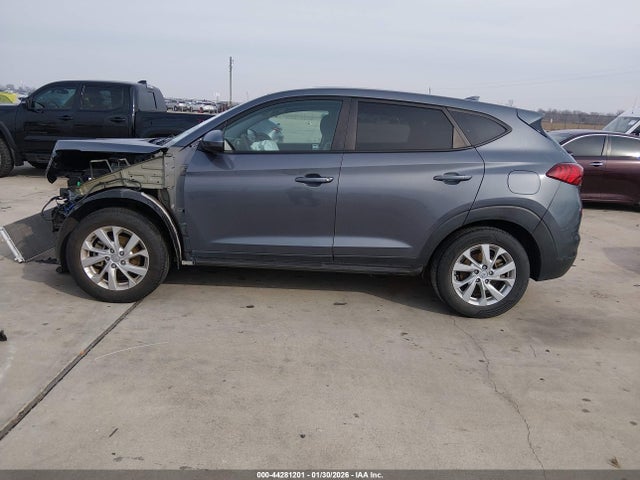 KM8J23A47MU406837 Hyundai TUCSON SE
