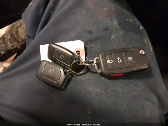 Aukcja sprzedaży 2016 Volkswagen Tiguan S, vin: WVGBV7AX5GW579312, numer aukcji: 44281206