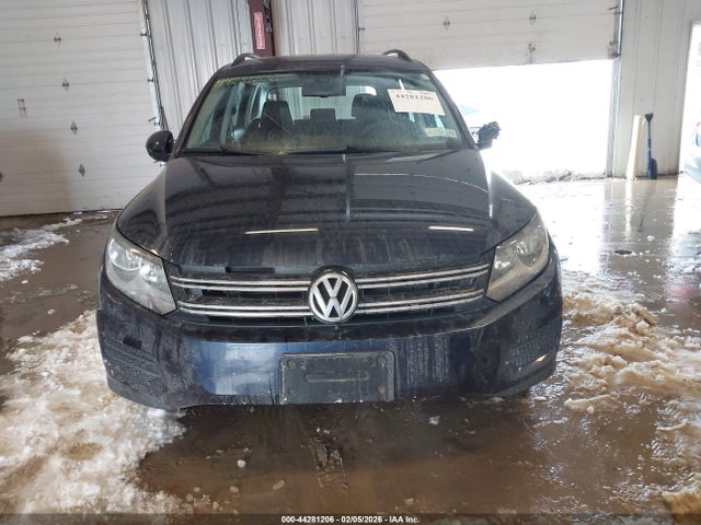 Aukcja sprzedaży 2016 Volkswagen Tiguan S, vin: WVGBV7AX5GW579312, numer aukcji: 44281206
