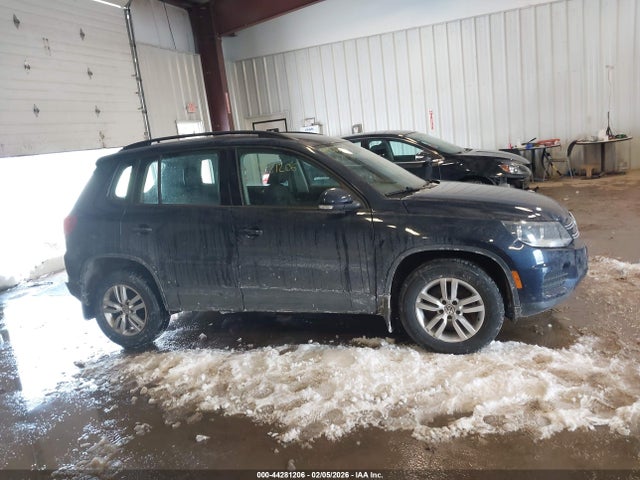 Aukcja sprzedaży 2016 Volkswagen Tiguan S, vin: WVGBV7AX5GW579312, numer aukcji: 44281206