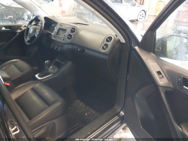 Aukcja sprzedaży 2016 Volkswagen Tiguan S, vin: WVGBV7AX5GW579312, numer aukcji: 44281206