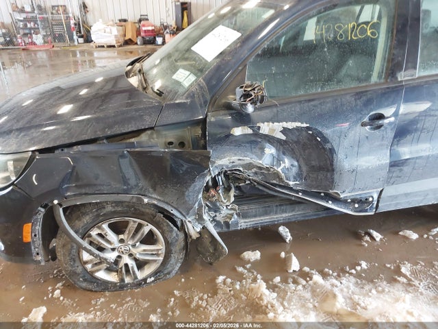 Aukcja sprzedaży 2016 Volkswagen Tiguan S, vin: WVGBV7AX5GW579312, numer aukcji: 44281206