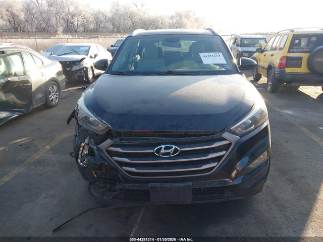 Hyundai TUCSON SE 2016 KM8J33A49GU094067 Image 12