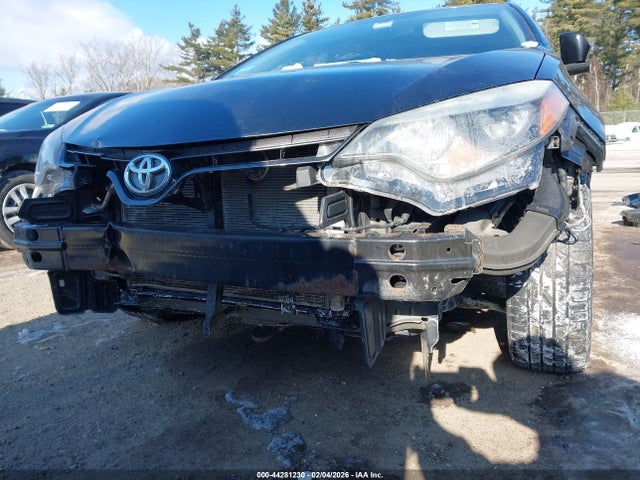 2T1BURHE3GC640477 Toyota COROLLA LE