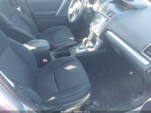 Продажа на аукционе авто 2017 Subaru Forester 2.5i, vin: JF2SJABC2HH544503, номер лота: 44281241