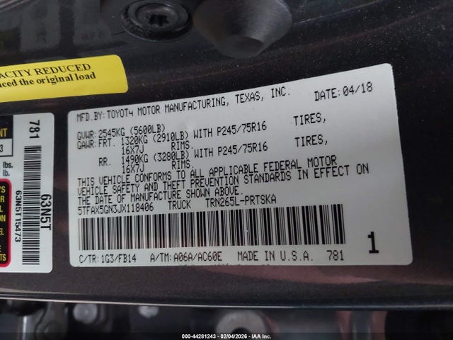 5TFAX5GN3JX118406 Toyota Tacoma Sr
