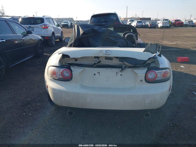 Aukcja sprzedaży 2006 Mazda Mx-5 Sport, vin: JM1NC25F160111199, numer aukcji: 44281259
