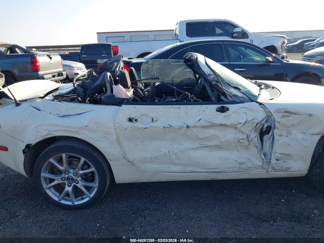 Aukcja sprzedaży 2006 Mazda Mx-5 Sport, vin: JM1NC25F160111199, numer aukcji: 44281259