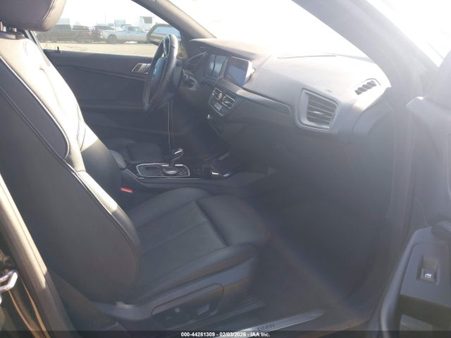 2021 Bmw 228i Gran Coupe Sdrive მანქანა იყიდება აუქციონზე, vin: WBA53AK00M7H68994, აუქციონის ნომერი: 44281309