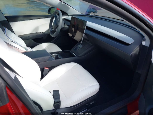 2024 TESLA MODEL 3 5YJ3E1EB1RF812954 Photo 4