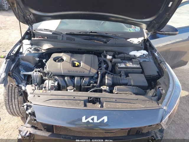 3KPF54AD5PE546329 KIA Forte Gt-line