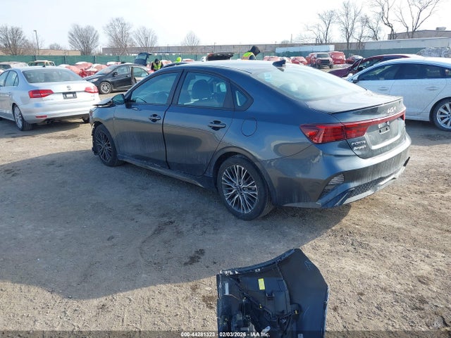 3KPF54AD5PE546329 KIA Forte Gt-line
