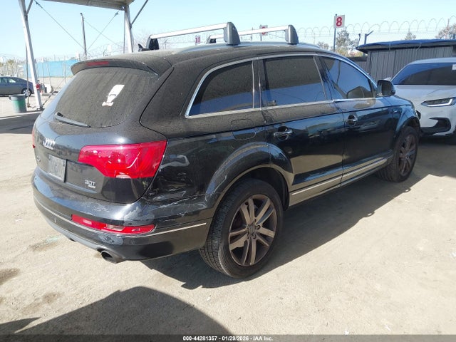 2015 AUDI Q7 WA1LGAFE1FD018987 Photo 3