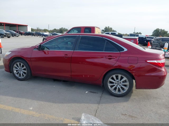 4T1BF1FK2HU711771 Toyota CAMRY XLE