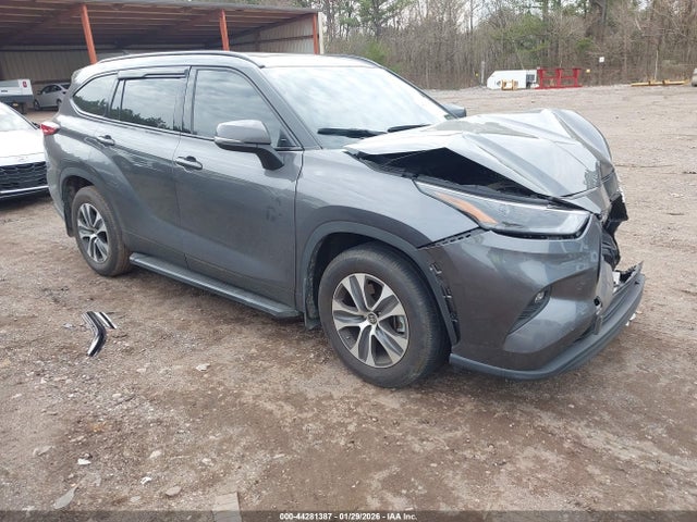 2022 TOYOTA HIGHLANDER 5TDGZRAH8NS103040 Photo 0