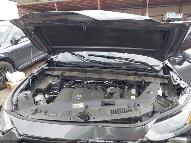 2022 TOYOTA HIGHLANDER 5TDGZRAH8NS103040 Photo 9