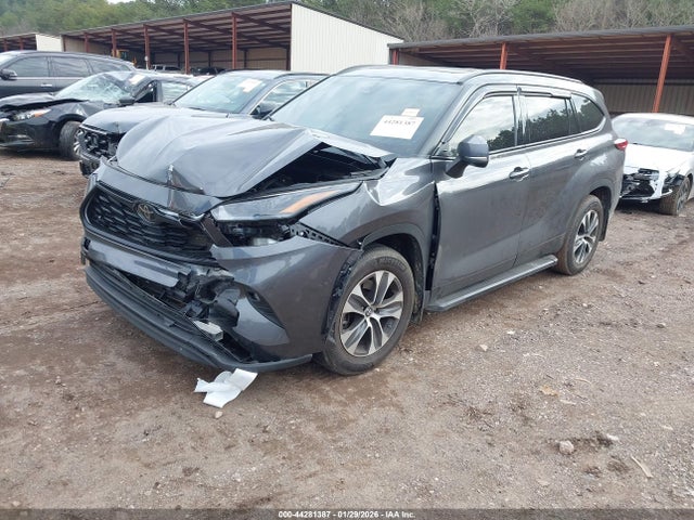 2022 TOYOTA HIGHLANDER 5TDGZRAH8NS103040 Photo 1