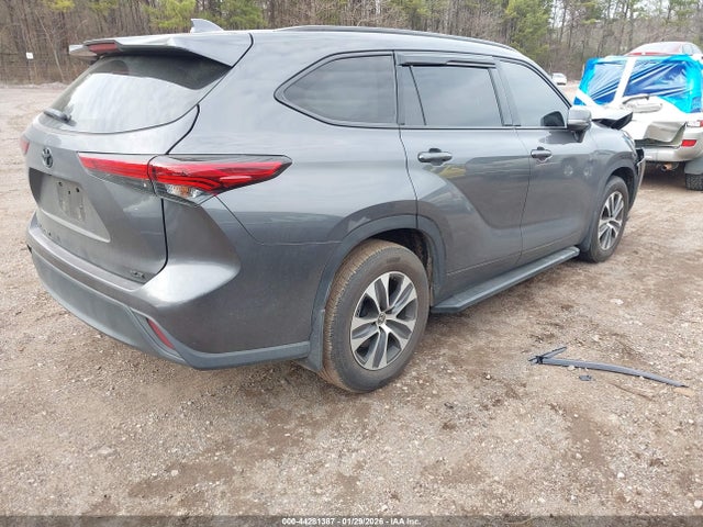 2022 TOYOTA HIGHLANDER 5TDGZRAH8NS103040 Photo 3