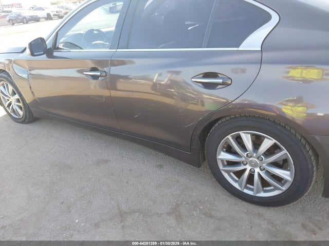 JN1AV7AP3FM790568 Infiniti Q50 Hybrid Premium