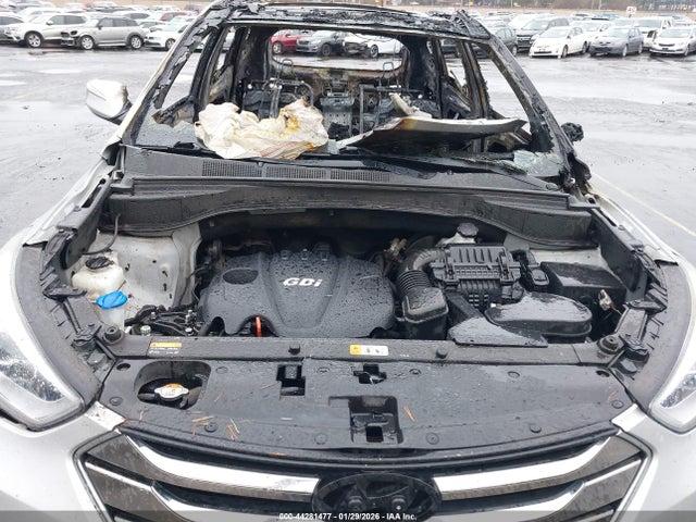 5XYZUDLB8EG142291 Hyundai Santa Fe Sport 2.4l