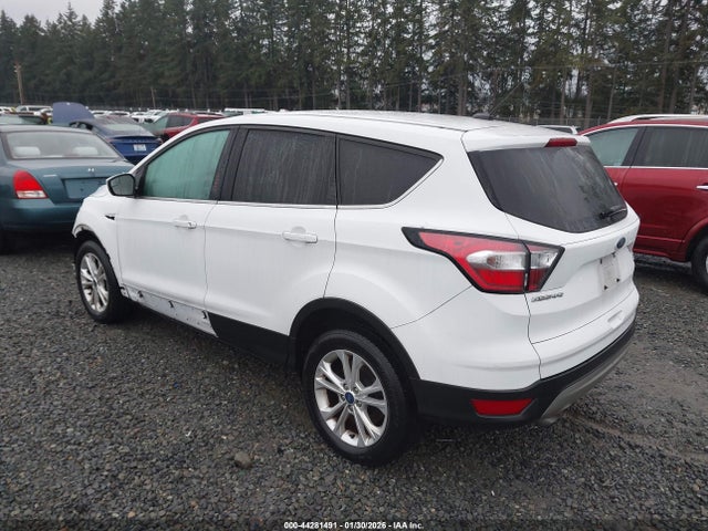1FMCU9GD1HUE49556 Ford ESCAPE SE
