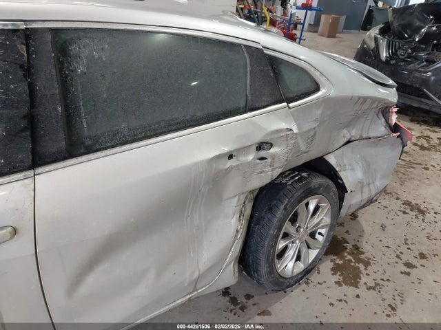 1G1ZD5ST7KF150289 Chevrolet MALIBU LT