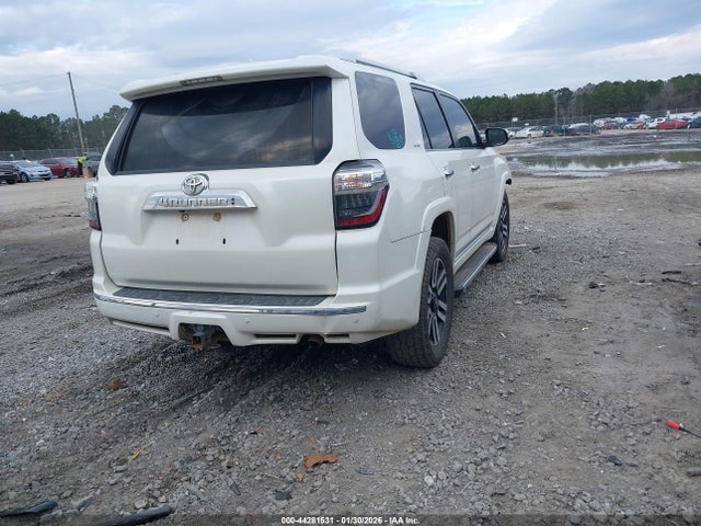 Toyota 4runner Limited 2014 JTEBU5JR4E5200828 Image 4
