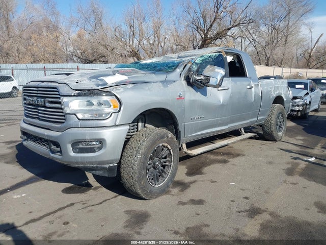 44281538 :رقم المزاد ، 3C6UR5NL4PG606129 vin ، 2023 Ram 2500 Laramie  4x4 6'4 Box مزاد بيع