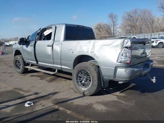 44281538 :رقم المزاد ، 3C6UR5NL4PG606129 vin ، 2023 Ram 2500 Laramie  4x4 6'4 Box مزاد بيع