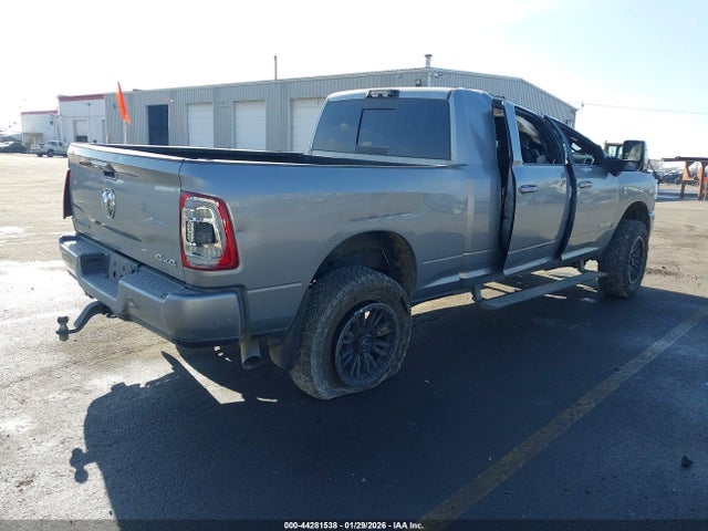44281538 :رقم المزاد ، 3C6UR5NL4PG606129 vin ، 2023 Ram 2500 Laramie  4x4 6'4 Box مزاد بيع